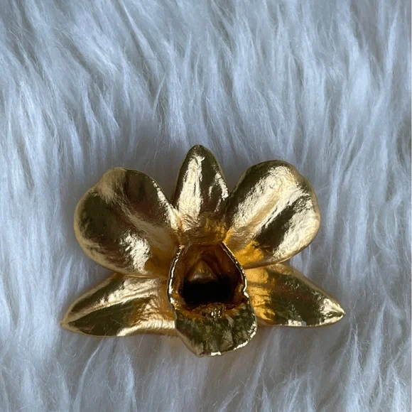 RISIS 24k Gold Dipped Real Orchid Singaporean Brooch or Pendant - Picture 2 of 8